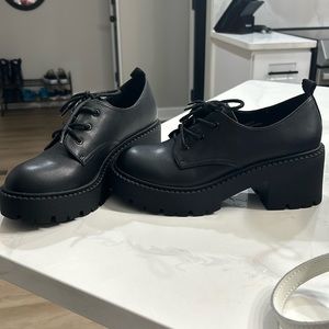 Madden Girl Trudy Chunky Platform heeled lace up Oxford Shoes
